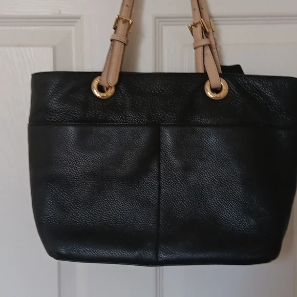 Michael Kors Black and Tan Tote Bag.EUC - Picture 6 of 10